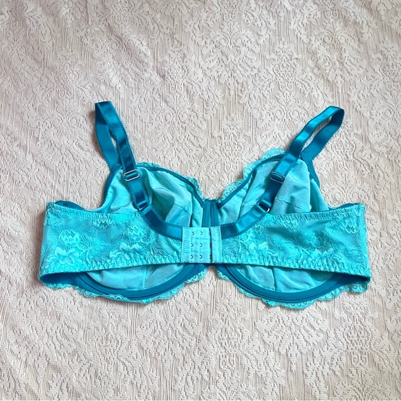 Adore Me lace underwire bra - Picture 7 of 11